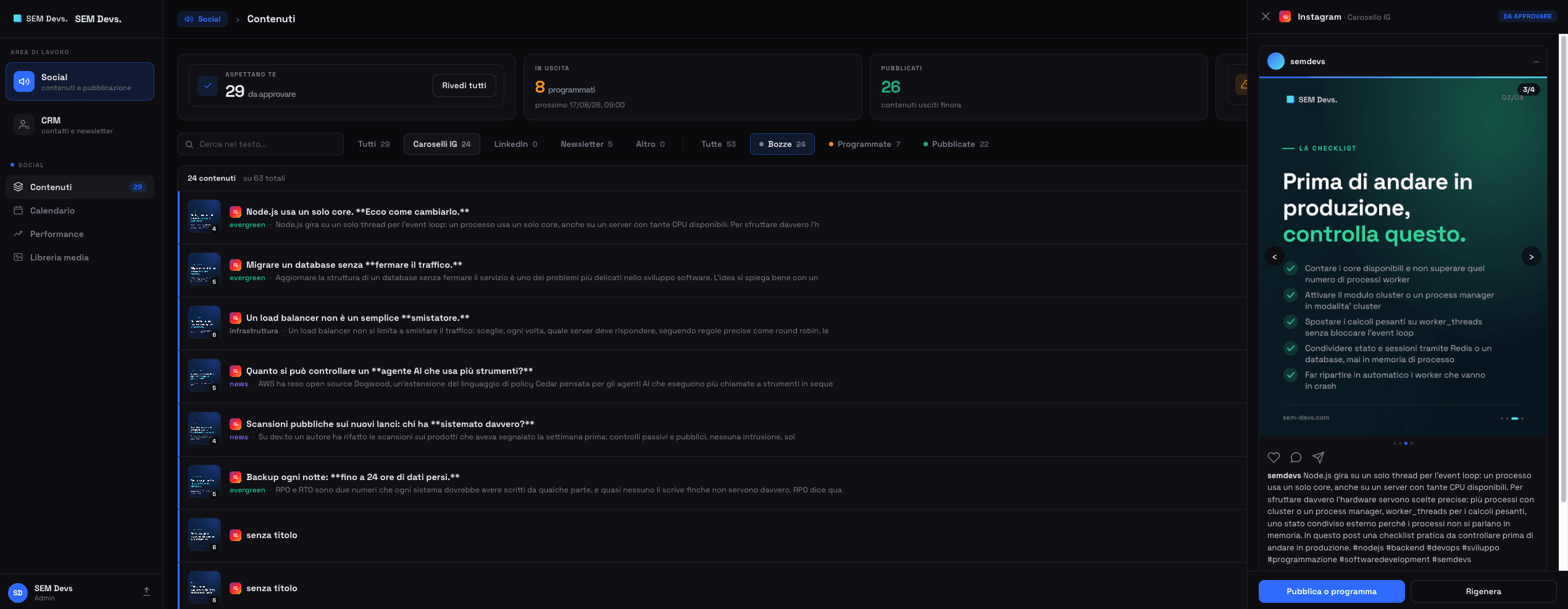 Das Dashboard von SEM Devs Social Manager mit der Liste der Karussell-Entwürfe, die auf Prüfung warten, jeweils mit Thema und Status.
